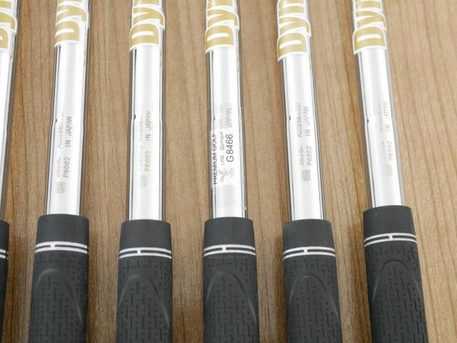 Iron set : Mizuno : ชุดเหล็ก Mizuno Pro 241 Forged (ปี 2024 นุ่ม แน่น ระยะดี) มีเหล็ก 5-Pw (6 ชิ้น) ก้านเหล็ก Dynamic Gold S200