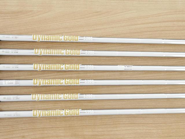 Iron set : Mizuno : ชุดเหล็ก Mizuno Pro 241 Forged (ปี 2024 นุ่ม แน่น ระยะดี) มีเหล็ก 5-Pw (6 ชิ้น) ก้านเหล็ก Dynamic Gold S200
