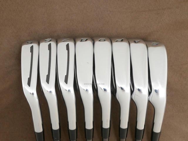 Iron set : Taylormade : ชุดเหล็ก Taylormade SLDR มีเหล็ก 5-Pw,Aw,Sw (8 ชิ้น) ก้านกราไฟต์ Flex R