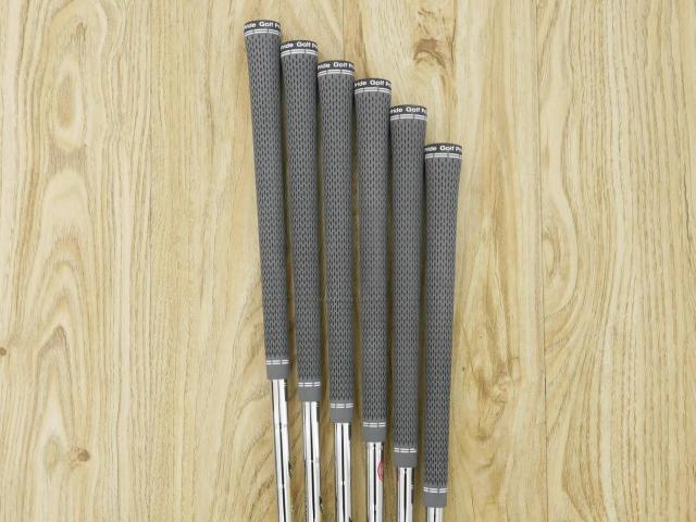 Iron set : Taylormade : ชุดเหล็ก Taylormade P7MC Forged (ซีรี่ย์ท้อปสุด ออกปี 2021) มีเหล็ก 5-Pw (6 ชิ้น) ก้านเหล็ก Dynamic Gold EX Weight Lock Tour Issue S200