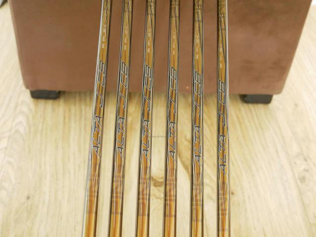 Iron set : Ping : ชุดเหล็ก Ping G400 (ปี 2018 ใบใหญ่ ง่าย ไกล) มีเหล็ก 5-Pw (6 ชิ้น) ก้านกราไฟต์ Ping Alta J CB Flex R