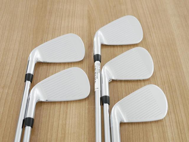 Iron set : Callaway : **ของใหม่ ยังไม่แกะพลาสติก** ชุดเหล็ก Callaway ELYTE (ออกปี 2025 ตีง่ายมาก ไกล Japan Spec.) มีเหล็ก 6-Pw (5 ชิ้น) ก้านเหล็ก NS Pro 950 NEO Flex R