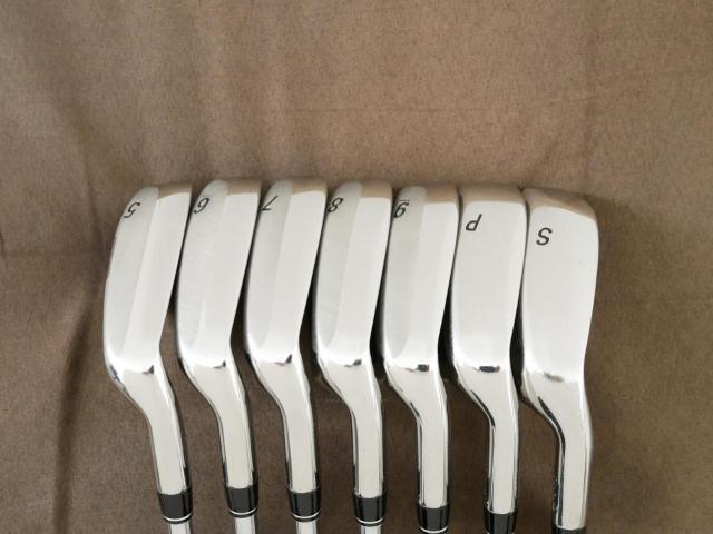 Iron set : Tsuruya : ชุดเหล็ก Tsuruya AXEL BL (ตีง่าย ไกล หน้าเด้ง) มีเหล็ก 5-Pw,Sw (7 ชิ้น) ก้านเหล็ก NS Pro 950 HT Flex S