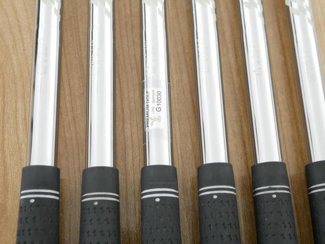 Iron set : PRGR : ชุดเหล็ก PRGR 03 Forged (รุ่นปี 2023 ตีง่าย ไกลมากๆๆ) มีเหล็ก 6-Pw,AW (6 ชิ้น) ก้านเหล็ก NS Pro 85 Flex SR (M-40)