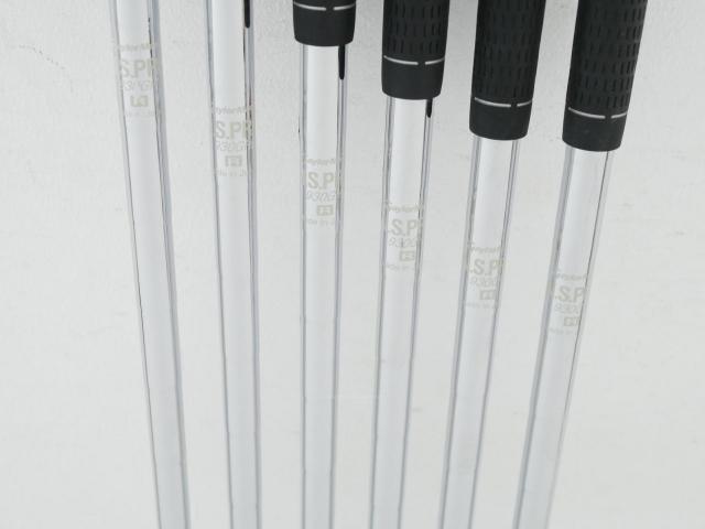 Iron set : Taylormade : ชุดเหล็ก Taylormade SLDR มีเหล็ก 5-Pw (6 ชิ้น) ก้านเหล็ก NS Pro 930 Flex R