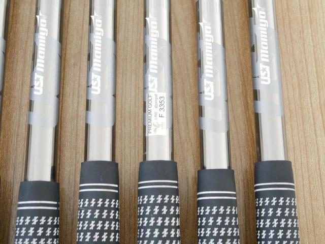 Iron set : Taylormade : ชุดเหล็ก Taylormade P770 Forged (ปี 2021 นุ่ม แน่น) มีเหล็ก 5-Pw (6 ชิ้น) ก้านกราไฟต์ UST Mamiya RECOIL ESX 460 F4 Flex S
