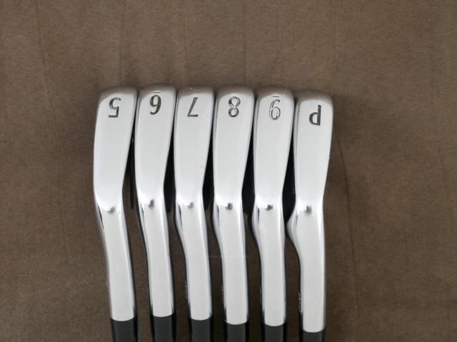 Iron set : Titleist : ชุดเหล็ก Titleist 716 CB Forged มีเหล็ก 5-Pw (6 ชิ้น) ก้านเหล็ก NS Pro Modus 105 Flex R