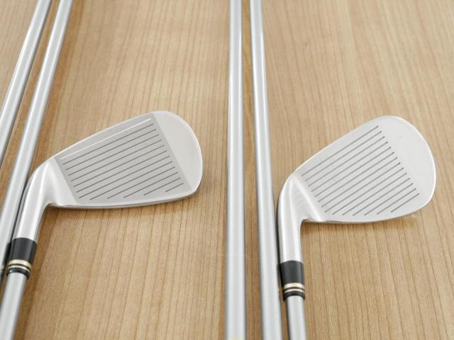 Iron set : Other Brand : ชุดเหล็ก Ryoma DSI (ตีง่ายมาก ไกลมากๆ หายากสุดๆ) มีเหล็ก 5-Pw,Aw,Sw (8 ชิ้น เหล็ก 5 ระยะเท่าเหล็ก 4 รุ่นอื่น) ก้านกราไฟต์ Tour AD Flex R