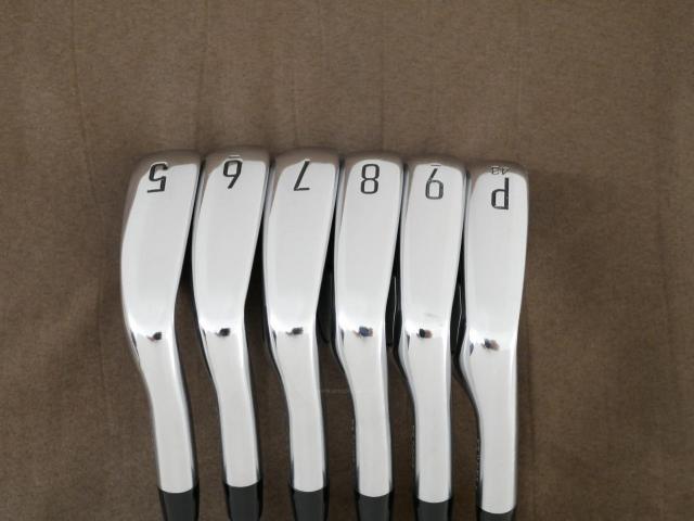 Iron set : Titleist : ชุดเหล็ก Titleist T200 Forged (รุ่นปี 2022 Japan Spec) มีเหล็ก 5-Pw (6 ชิ้น) ก้านเหล็ก AMT Tour White S200