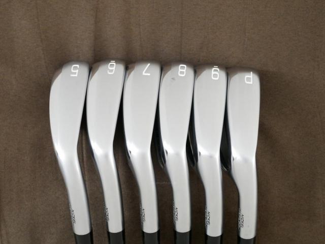Iron set : Mizuno : ชุดเหล็ก Mizuno JPX 923 Hot Metal (ออกปี 2023 ตัวท๊อป ง่าย ไกล) มีเหล็ก 5-Pw (6 ชิ้น) ก้านกราไฟต์ Fujikura MCI 60 Flex R