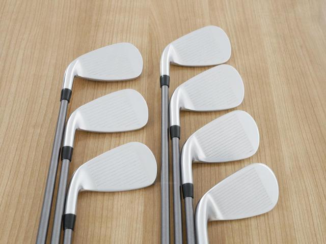 Iron set : Titleist : ชุดเหล็ก Titleist T400 (ตีง่ายที่สุด ไกลที่สุด ออกปี 2020) มีเหล็ก 6-Pw,43,49 (7 ชิ้น) ก้านกราไฟต์ Mitsubishi TENSEI 50 Flex R