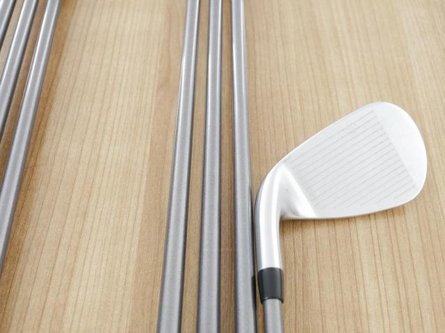 Iron set : Titleist : ชุดเหล็ก Titleist T400 (ตีง่ายที่สุด ไกลที่สุด ออกปี 2020) มีเหล็ก 6-Pw,43,49 (7 ชิ้น) ก้านกราไฟต์ Mitsubishi TENSEI 50 Flex R