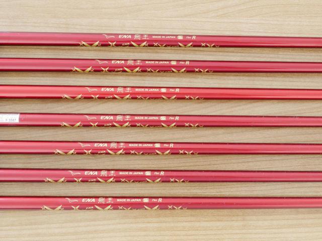 Iron set : Other Brand : ชุดเหล็ก ENA HIOU (เบามากๆ หน้าเด้ง เหมาะกับซีเนียร์) มีเหล็ก 5-Pw,Sw (7 ชิ้น) ก้านกราไฟต์ Flex R