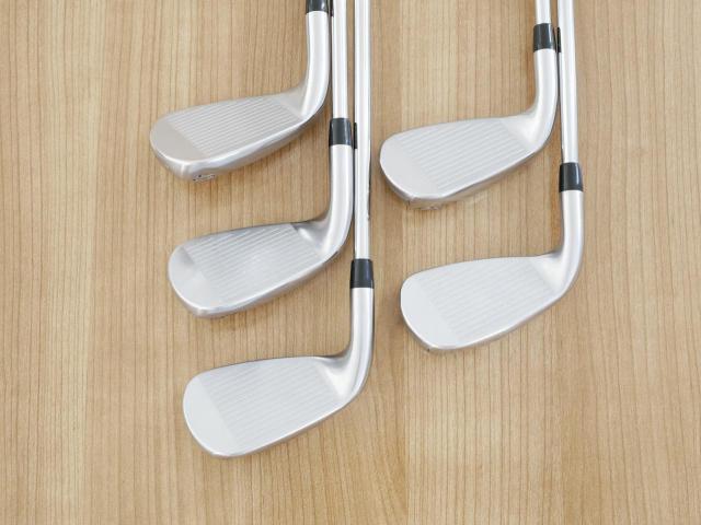 Iron set : Titleist : ชุดเหล็ก Titleist T400 (ตีง่ายที่สุด ไกลที่สุด ออกปี 2020) มีเหล็ก 7-Pw,43 (5 ชิ้น) ก้านเหล็ก NS Pro 950 NEO Flex S