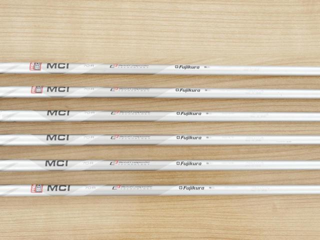 Iron set : PRGR : ชุดเหล็ก PRGR Egg PF Forged (รุ่นปี 2019 ตีง่ายและไกลมากๆ โกงสุดๆ) มีเหล็ก 6-Pw,Aw (6 ชิ้น) ก้านกราไฟต์ Fujikura MCI 70 Flex R