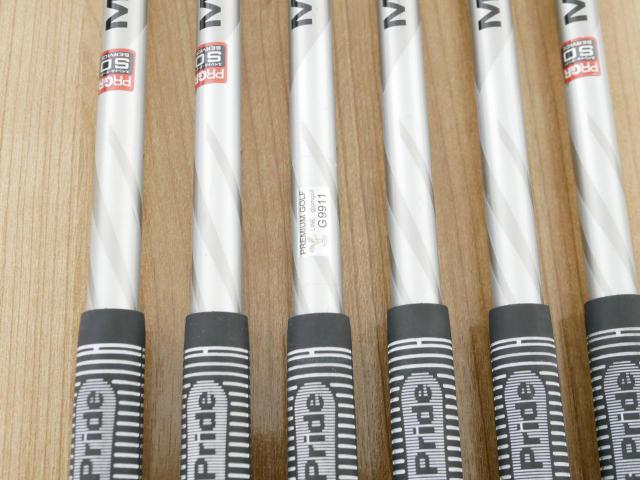 Iron set : PRGR : ชุดเหล็ก PRGR Egg PF Forged (รุ่นปี 2019 ตีง่ายและไกลมากๆ โกงสุดๆ) มีเหล็ก 6-Pw,Aw (6 ชิ้น) ก้านกราไฟต์ Fujikura MCI 70 Flex R