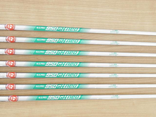 Iron set : Taylormade : ชุดเหล็ก Taylormade P790 (ตัวท้อปสุด ปี 2023 Japan Spec.) มีเหล็ก 4-Pw (7 ชิ้น) ก้านเหล็ก NS Pro 950 NEO Flex R
