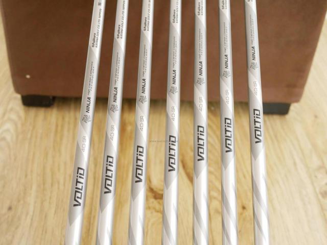 Iron set : Katana : ชุดเหล็ก Katana Voltio NINJA Model V (ปี 2020 หน้าเด้ง ตีไกล) มีเหล็ก 6-Pw,Aw,Sw (7 ชิ้น) ก้านกราไฟต์ Fujikura Voltio 40 Flex SR