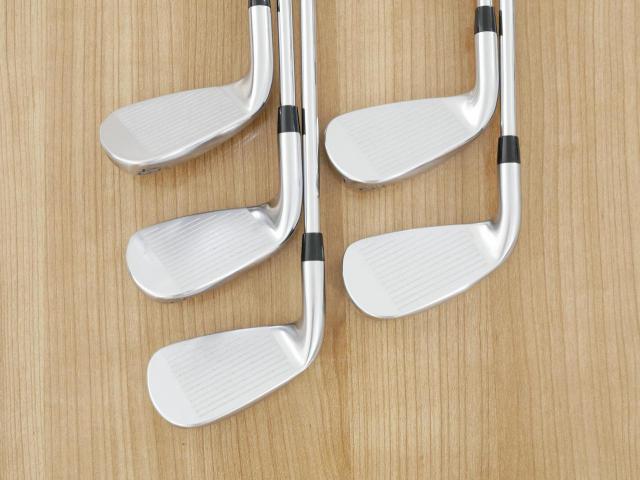 Iron set : Titleist : **มีตำหนิ**ชุดเหล็ก Titleist T400 (ออกปี 2023 ตีง่ายที่สุด ไกลที่สุด) มีเหล็ก 7-Pw,43 (5 ชิ้น)ก้านเหล็ก NS Pro Modus 105 Flex S