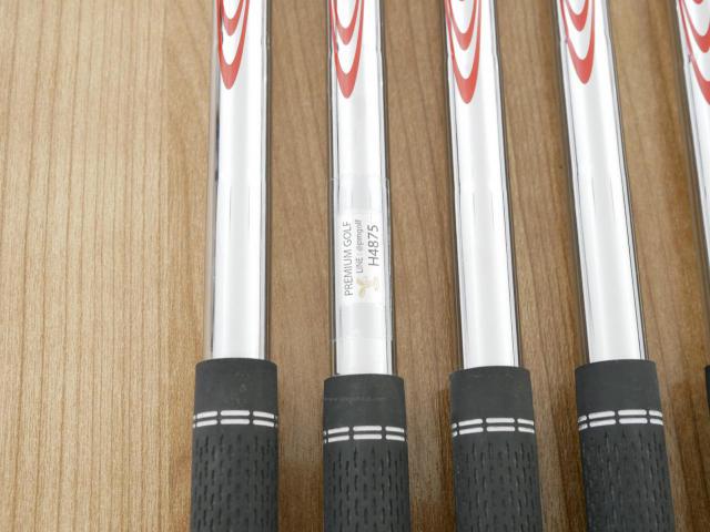 Iron set : Titleist : **มีตำหนิ**ชุดเหล็ก Titleist T400 (ออกปี 2023 ตีง่ายที่สุด ไกลที่สุด) มีเหล็ก 7-Pw,43 (5 ชิ้น)ก้านเหล็ก NS Pro Modus 105 Flex S