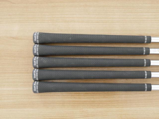 Iron set : Titleist : **มีตำหนิ**ชุดเหล็ก Titleist T400 (ออกปี 2023 ตีง่ายที่สุด ไกลที่สุด) มีเหล็ก 7-Pw,43 (5 ชิ้น)ก้านเหล็ก NS Pro Modus 105 Flex S