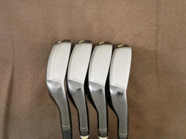 Iron set : Tsuruya : ชุดเหล็ก Tsuruya AXEL Gold Premium V (ออกปี 2023 ของใหม่ 7 หมื่นกว่าบาท หน้าเด้งสุดๆ ไกลสุดๆๆ) มีเหล็ก 7-Pw (4 ชิ้น) ก้านกราไฟต์ Flex R