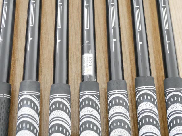 Iron set : Titleist : ชุดเหล็ก Titleist T350 Forged (ออกปี 2023) มีเหล็ก 5-Pw,48 (7 ชิ้น) ก้านกราไฟต์ Mitsubishi TENSEI AM2 Flex R