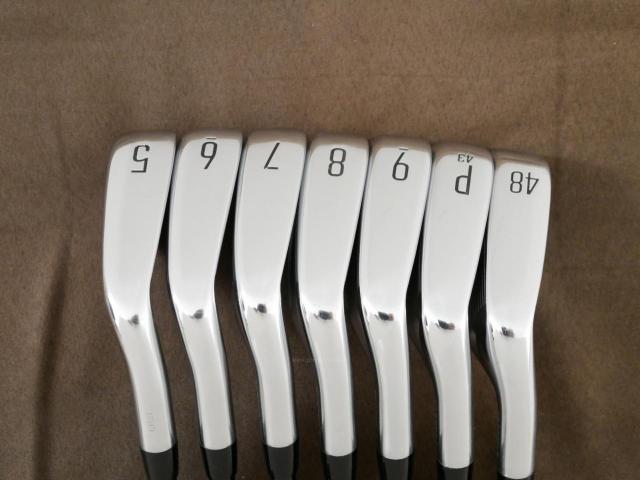 Iron set : Titleist : ชุดเหล็ก Titleist T350 Forged (ออกปี 2023) มีเหล็ก 5-Pw,48 (7 ชิ้น) ก้านกราไฟต์ Mitsubishi TENSEI AM2 Flex R