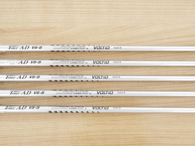 Iron set : Katana : ชุดเหล็กกระเทย Katana Voltio III G Series Hi (ตีง่าย ไกลมาก) มีเหล็ก 7-Pw,Aw (5 ชิ้น ระยะเทียบเท่า เหล็ก 6-Pw) ก้าน Tour AD VS-5 Flex R