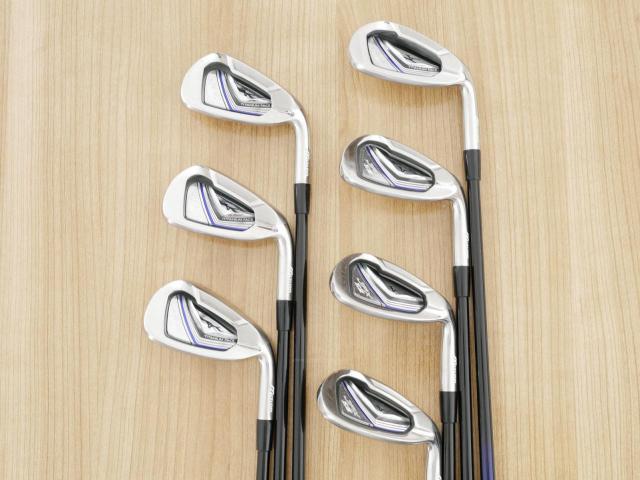 Iron set : Mizuno : ชุดเหล็ก Mizuno JPX EIII SV Titanium (ตัวท้อป ใบใหญ่ที่สุดของ Mizuno ตีง่ายมาก หน้าเด้ง ตีไกล) มีเหล็ก 6-Pw,Aw,Sw (7 ชิ้น) ก้านกราไฟต์ Flex R