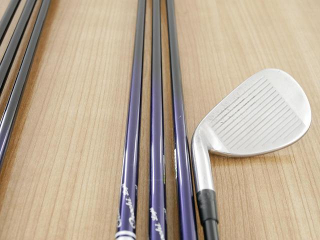 Iron set : Mizuno : ชุดเหล็ก Mizuno JPX EIII SV Titanium (ตัวท้อป ใบใหญ่ที่สุดของ Mizuno ตีง่ายมาก หน้าเด้ง ตีไกล) มีเหล็ก 6-Pw,Aw,Sw (7 ชิ้น) ก้านกราไฟต์ Flex R
