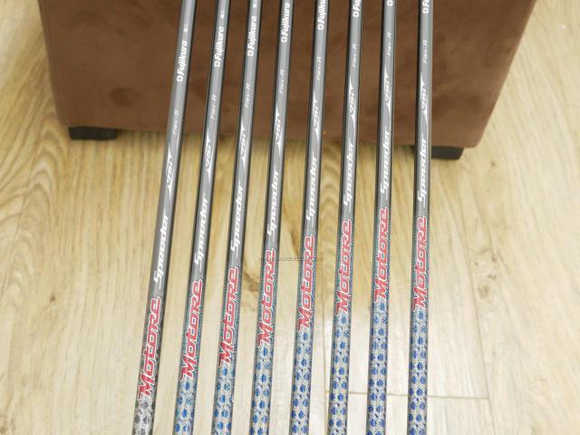 Iron set : Taylormade : ชุดเหล็ก Taylormade Gloire F Forged (รุ่นท๊อปสุด Japan Spec.) มีเหล็ก 4-Pw,Aw (8 ชิ้น) ก้านกราไฟต์ Fujikura Motore Speeder 75i Flex R