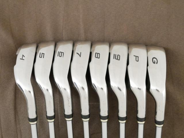 Iron set : Other Brand : ชุดเหล็ก Cobra UFI (ใบใหญ่ ตีง่าย) มีเหล็ก 4-Pw,Aw (8 ชิ้น) ก้านเหล็ก NS Pro 900 Flex R