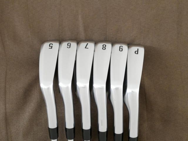 Iron set : Callaway : ชุดเหล็ก Callaway X Forged MAX (รุ่นล่าสุด ออกปี 2025) มีเหล็ก 5-Pw (6 ชิ้น) ก้านเหล็ก NS Pro Modus 105 Flex S