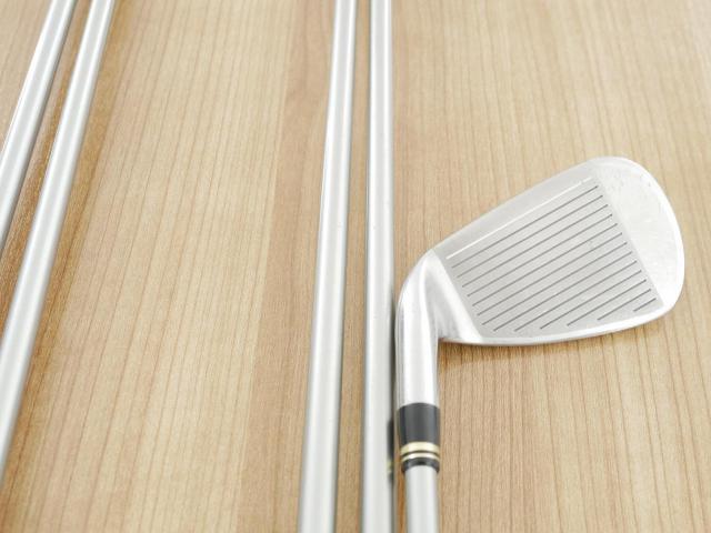 Iron set : Other Brand : ชุดเหล็ก Ryoma DSI (ตีง่ายมาก ไกลมากๆ หายากสุดๆ) มีเหล็ก 6-Pw (5 ชิ้น) ก้านกราไฟต์ Tour AD Flex S