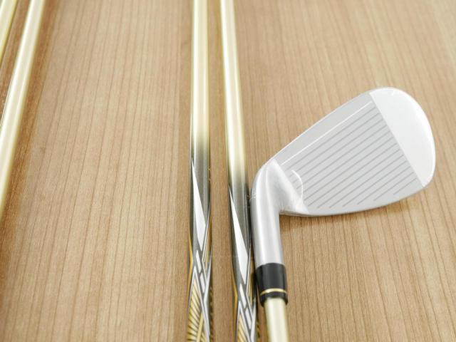 Iron set : Honma : **ของใหม่ ยังไม่แกะพลาสติก** ชุดเหล็ก Honma Beres KIWAMI มีเหล็ก 8-11,Sw (5 ชิ้น) ก้านกราไฟต์ 40 Flex R (2 ดาว)