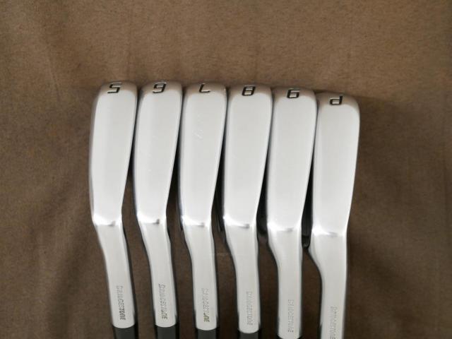 Iron set : Tourstage : ชุดเหล็ก Tourstage X-Blade GR Forged มีเหล็ก 5-Pw ก้านเหล็ก NS Pro 950 