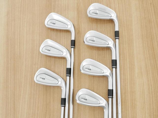Iron set : PRGR : ชุดเหล็ก PRGR 04 Forged (รุ่นปี 2025 ตีง่าย ไกลมากๆๆ) มีเหล็ก 5-Pw,AW (7 ชิ้น) ก้านเหล็ก NS Pro 950 NEO Flex SR

