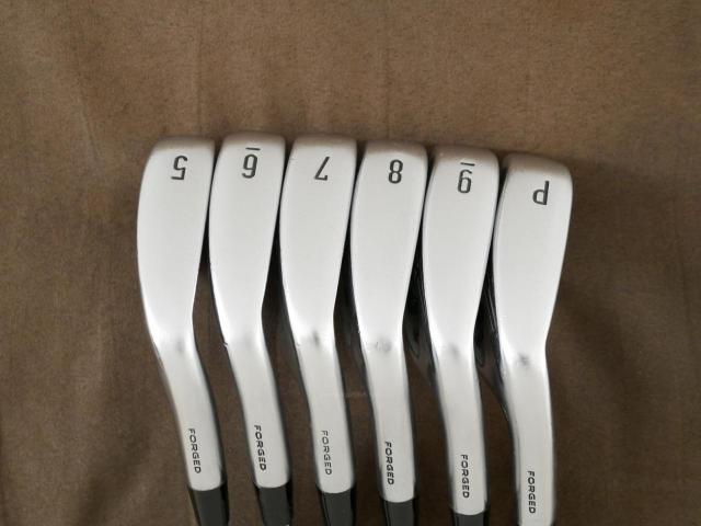 Iron set : Callaway : ชุดเหล็ก Callaway APEX Forged (รุ่นปี 2022) มีเหล็ก 5-Pw (6 ชิ้น) ก้านเหล็ก NS Pro Modus 105 Flex S