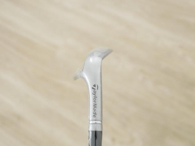 Wedge : Taylormade : **ของใหม่ ยังไม่แกะพลาสติก** Wedge Taylormade Milled Grind 4 Loft 56 ก้านเหล็ก NS Pro Modus 105 Flex S