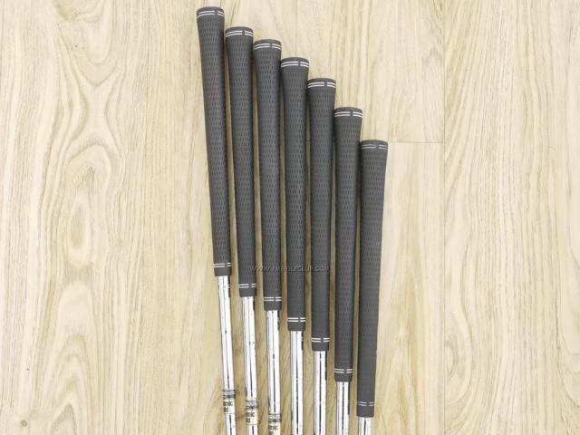 Iron set : Titleist : ชุดเหล็ก Titleist AP2 710 Forged มีเหล็ก 4-Pw (7 ชิ้น) ก้านเหล็ก Dynamic Gold S200