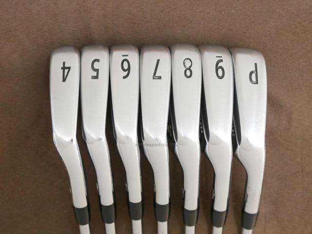 Iron set : Titleist : ชุดเหล็ก Titleist AP2 710 Forged มีเหล็ก 4-Pw (7 ชิ้น) ก้านเหล็ก Dynamic Gold S200