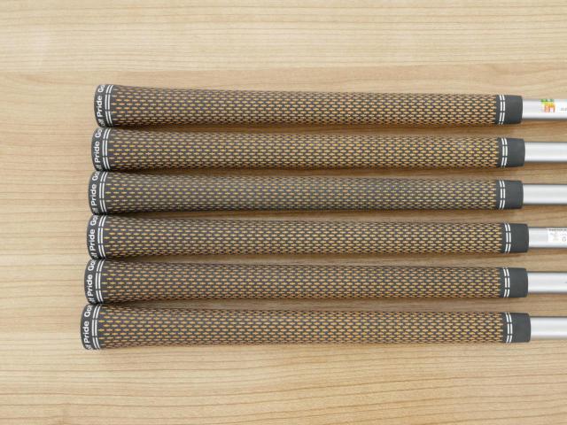 Iron set : Callaway : ชุดเหล็ก Callaway Mavrik MAX (ออกปี 2020 ตีง่าย ไกลมากๆ) มีเหล็ก 5-Pw (6 ชิ้น) ก้านกราไฟต์ Mitsubishi Diamana 40 Flex R