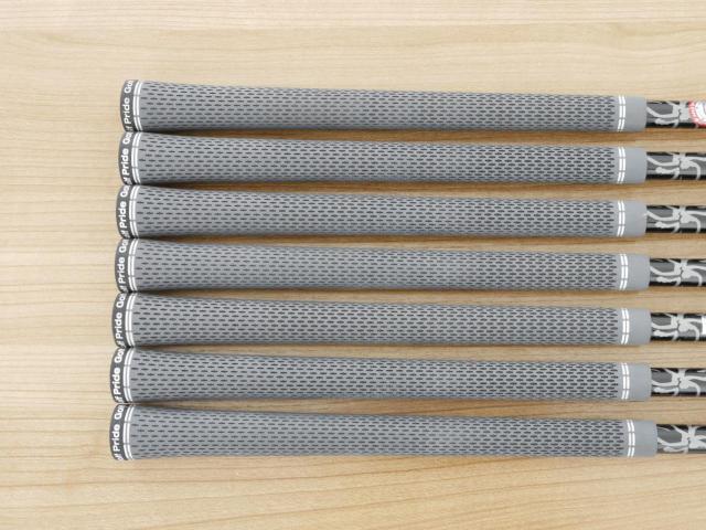 Iron set : Taylormade : ชุดเหล็ก Taylormade P770 Forged (รุ่นปี 2023 นุ่ม แน่น)  มีเหล็ก 4-Pw (7 ชิ้น) ก้านกราไฟต์ Mitsubishi Diamana Thump i95 Flex S