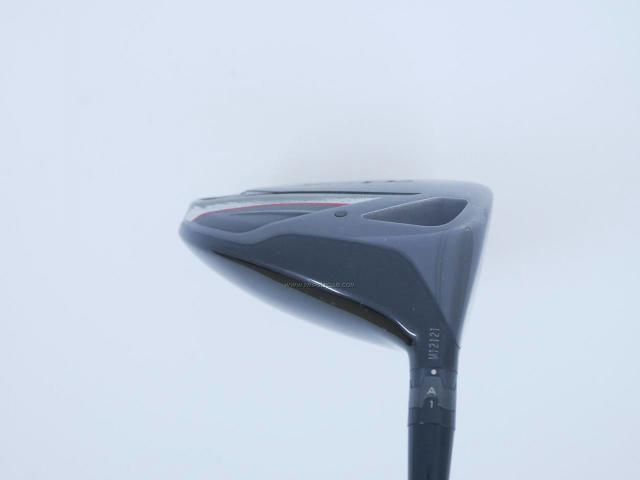 Driver : Titleist : Titleist 913D2 Loft 9.5 Flex R