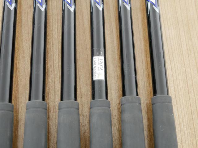 Iron set : Mizuno : ชุดเหล็ก Mizuno JPX EIII Hot Metal (รุ่นท้อป หน้าเด้ง ตีไกล) มีเหล็ก 5-Pw (6 ชิ้น) ก้านกราไฟต์ Flex SR