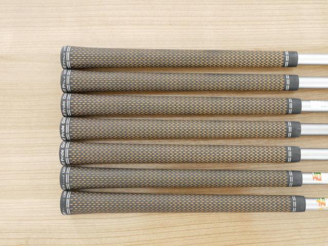 Iron set : Callaway : ชุดเหล็ก Callaway Mavrik (ปี 2020 ตีง่าย ไกลมากๆ) มีเหล็ก 6-Pw,Aw,Sw (7 ชิ้น) ก้านกราไฟต์ Mitsubishi Diamana 50 Flex R