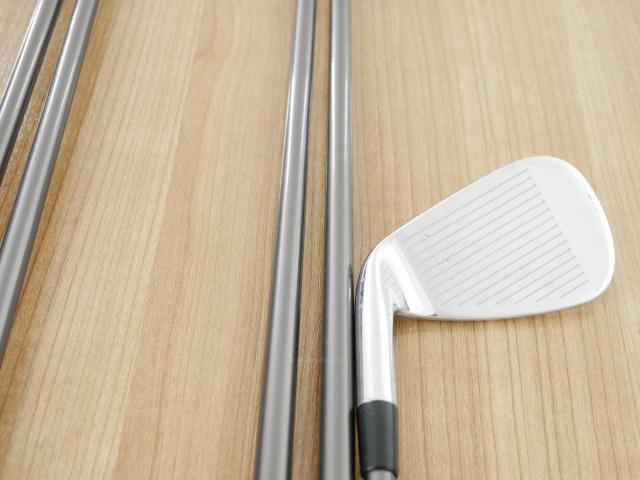 Iron set : Taylormade : ชุดเหล็ก Taylormade SLDR มีเหล็ก 6-Pw (5 ชิ้น) ก้านกราไฟต์ Flex R