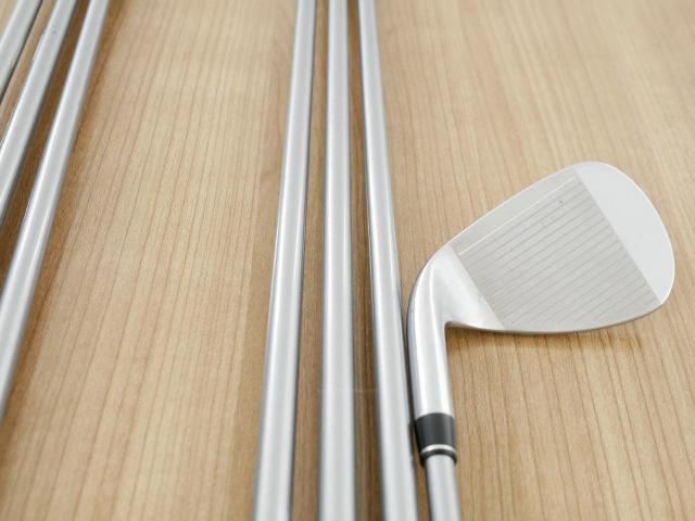 Iron set : PRGR : ชุดเหล็ก PRGR RS Titanium Face (ออกปี 2017 ตีไกล) มีเหล็ก 5-Pw,Aw (7 ชิ้น) ก้านกราไฟต์ M-40 (Flex SR)