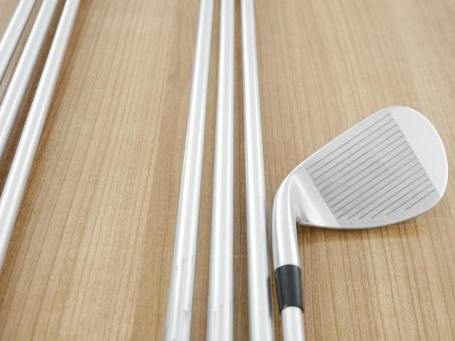 Iron set : Titleist : ชุดเหล็ก Titleist VG3 Type D Forged (ปี 2017 Japan Spec. ตีง่ายและไกลที่สุดของ Titleist) มีเหล็ก 6-Pw,Aw,Sw (7 ชิ้น) ก้านกราไฟต์ Mitsubishi VGI Flex R